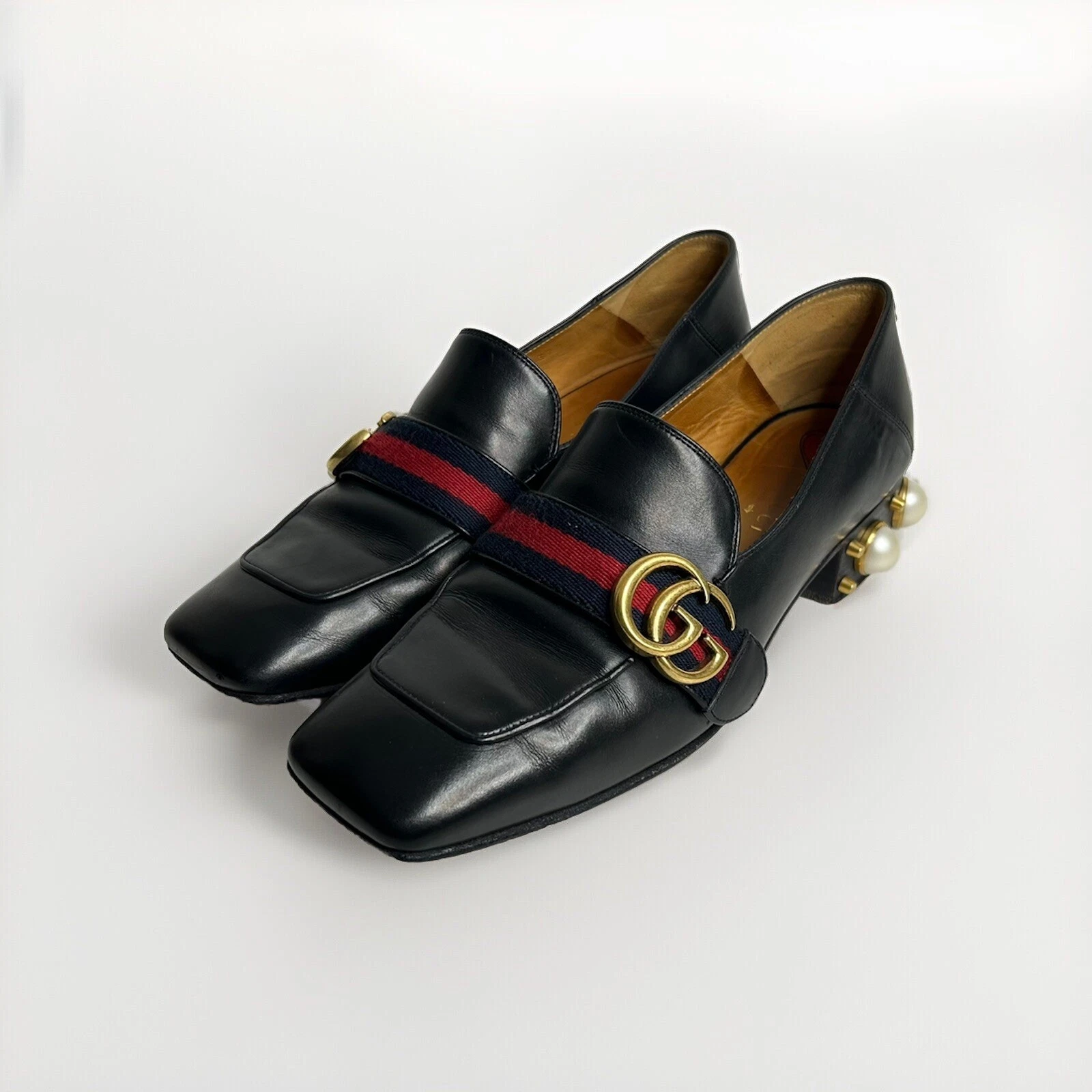 Mocassins femme Gucci Peyton bloc perle GG 37