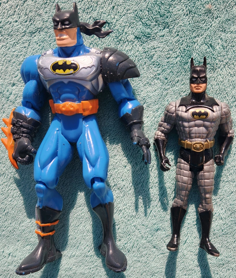 Figura de acción de superhéroe de la década de 1990 colección de cinco - Batman, Cíclope, Wolverine Foto 3 de 4