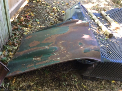 TRIUMPH  TR4 BONNET 
