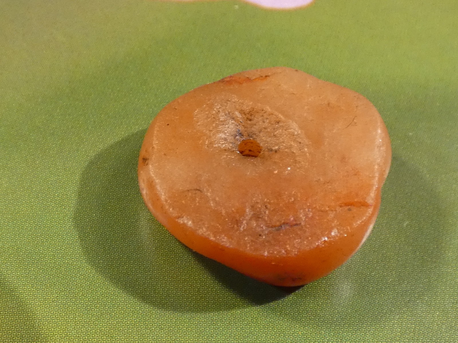 ANCIENT PRE-COLUMBIAN TAIRONA ORANGE AGATE DISC BEAD 17.6-6.6 MM FINE LUSTRE