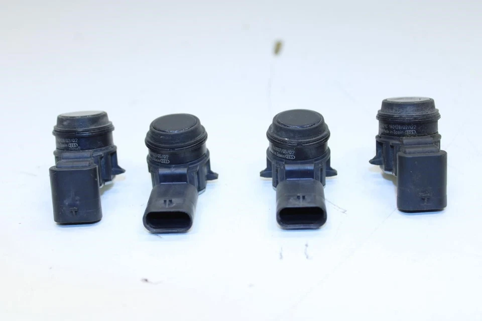 2015-2016 BMW 435i Gran Coupe xDrive Ultrasonic Front Parking Sensor Set of 4 - Image 2 of 4