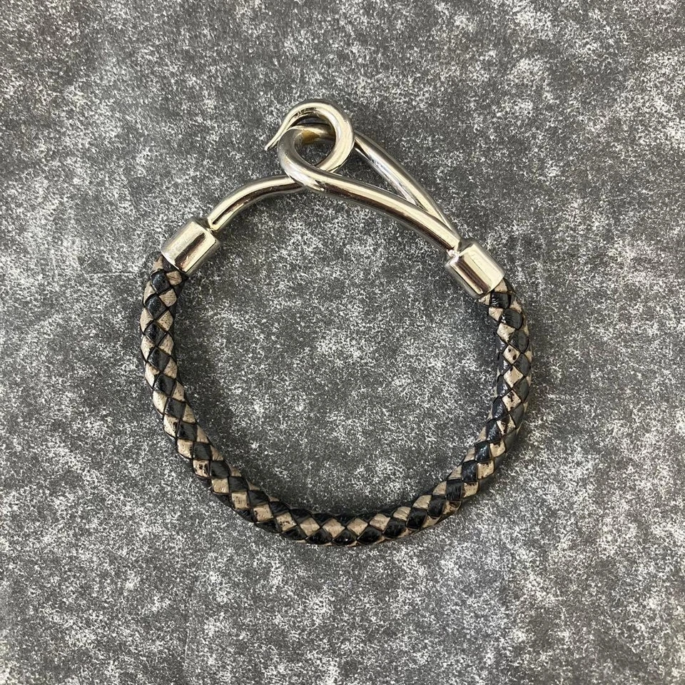Pulsera Hermes Jumbo Trenzada Cuero Negro Gris Plata Para Hombre Usada De Japón Foto 2 de 4