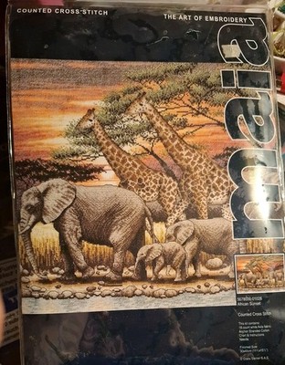 Anchor Maia Collection Kreuzstich-Set - African Sunset - Elefanten & Giraffen