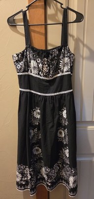 Beautiful Sun Dress Size 12 Isadora Floral Print Black & White