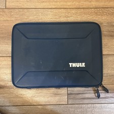 Thule Gauntlet 4.0 Laptop Sleeve Case TGSE235...