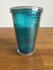 Trinkbecher to go mit Deckel Blau Durchsichtig mit Röhrchen Loch Becher to go
