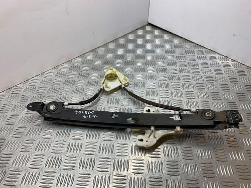 Elevalunas trasero izquierdo SEAT TOLEDO III 5P2 1.90 diésel 77kw 2006 30536018 - Imagen 2 de 3