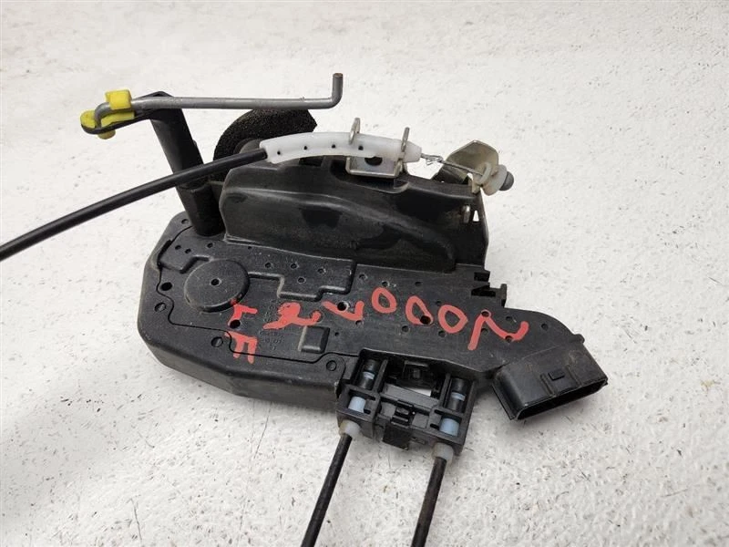 2008-2013 Nissan Rogue Door Lock Latch Actuator Front Left Driver OEM 80501JM10A - Image 3 of 4