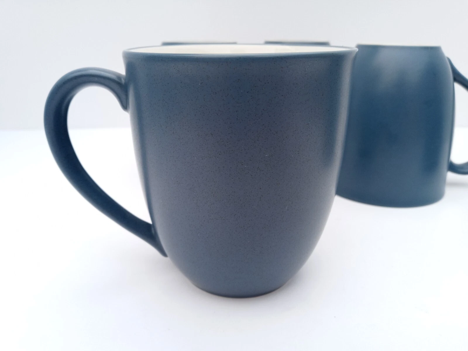 Noritake Colorwave Mugs - Thumbnail 3