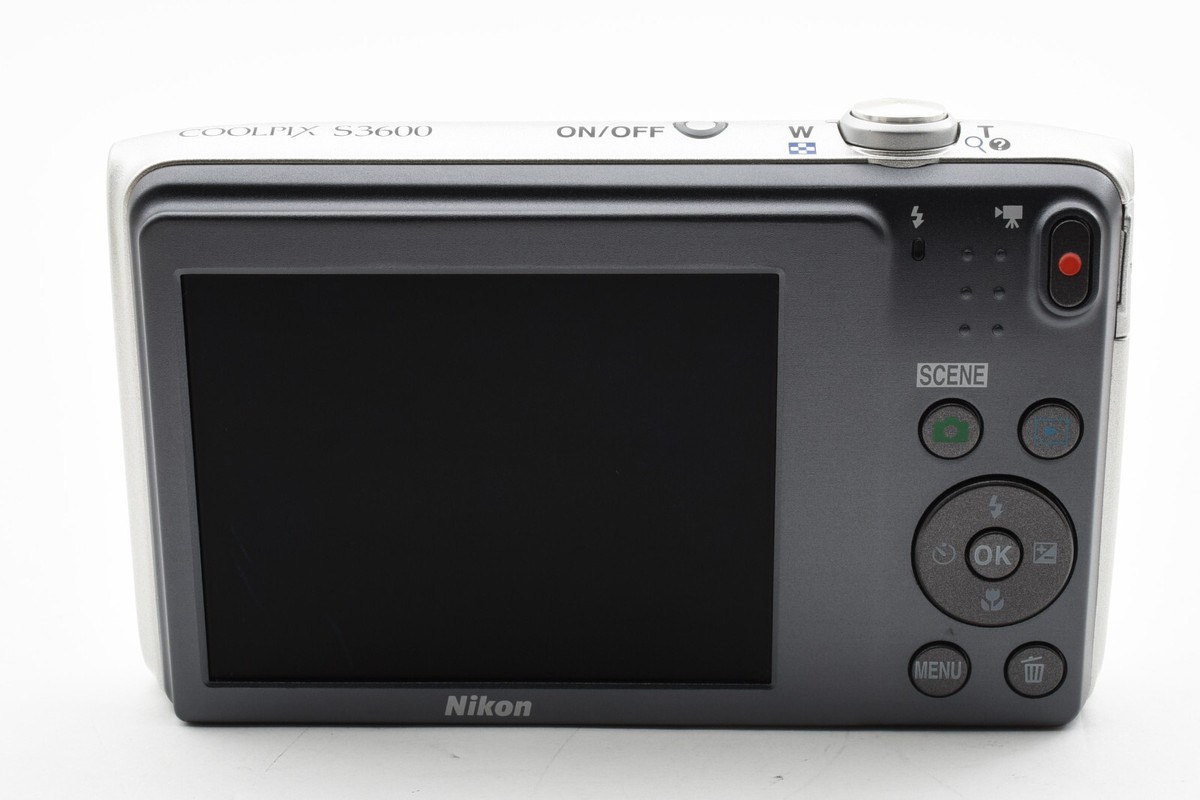 Nikon COOLPIX S3600 20.1MP Compact Digital Camera Silver Nikon COOLPIX S3600 20.1MP Compact Digital Camera Silver