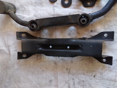 hmn 様 Nissan 300zx Manual Transmission Mount Z31 Crossmember | eBay