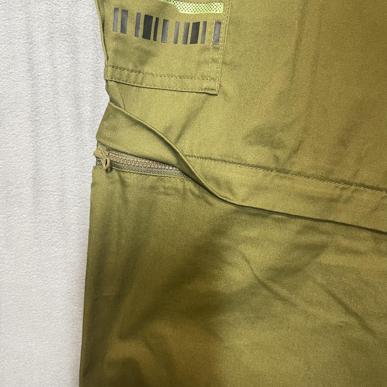 Disney Star Command Convertible Cargo Pants Mens … - image 3