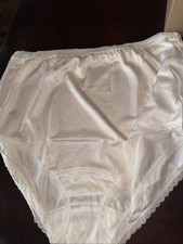 Lorraine Sz 9 Sand Beige Blue Nylon Lace Women  s Granny Panties 3 pr NEW