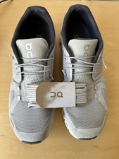 On Running Sneaker in Grau 