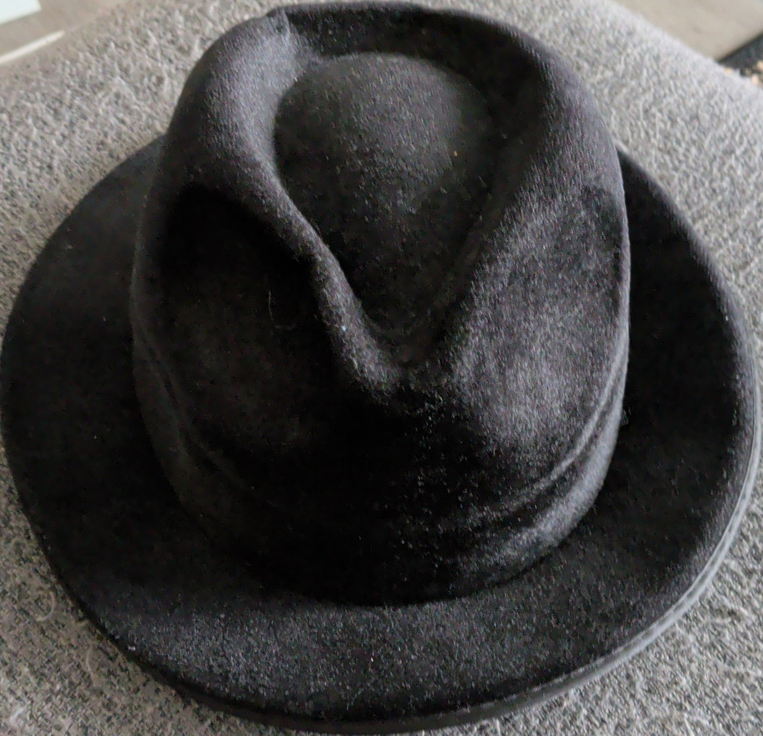 Men's Black Solid Fedora Hat Size L Classic Casual Fall Winter