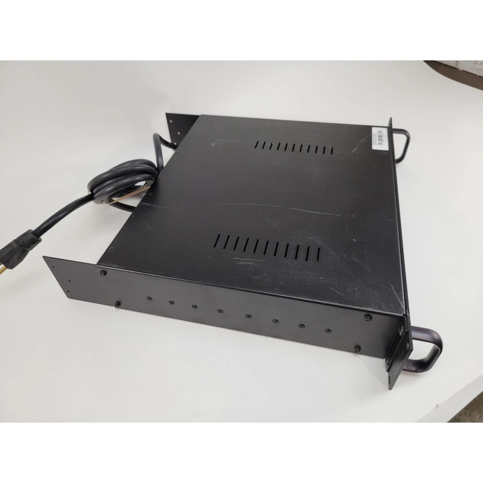 Acondicionador regulador de voltaje de línea de CA Furman AR-1220 -probado - solo recogida local Foto 2 de 4