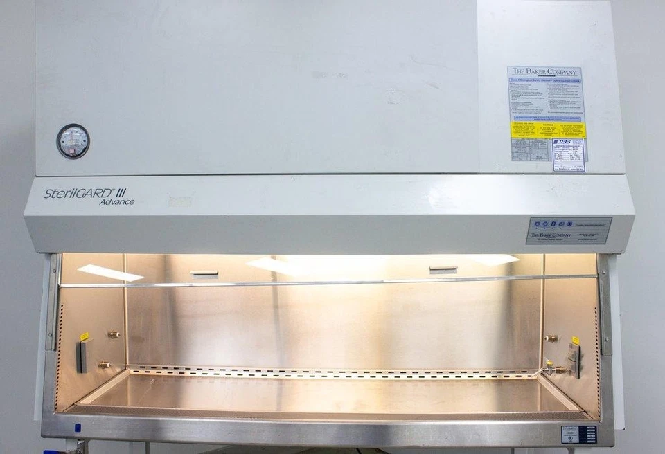 Baker SG603 Biosafety Cabinet Class II A/B3 HEPA 115V 6ft Model Inc (3374965) - Image 2 of 4