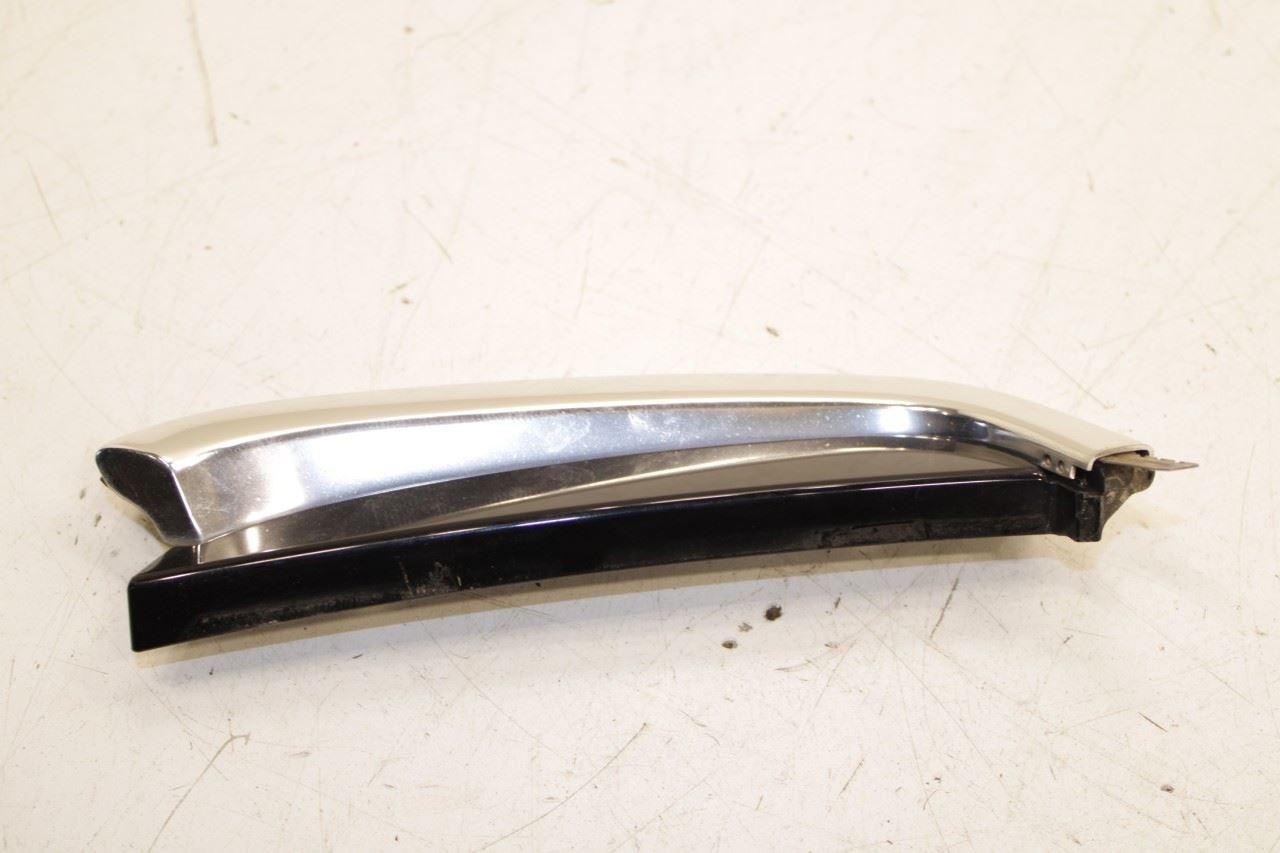 14-21 Maserati Ghibli S Q4 Rear RH and LH Door Pillar Exterior Molding Trim Set