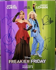 LINDSAY LOHAN SIGNED PHOTO 16X20 FREAKIER FRIDAY JAMIE LEE CURTIS AUTOGRAPH DIS LINDSAY LOHAN SIGNED PHOTO 16X20 FREAKIER FRIDAY JAMIE LEE CURTIS AUTOGRAPH DIS