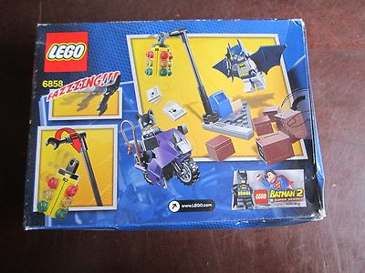 Lego DC Super Heroes Catwoman Catcycle City Chase Batman 89 pcs