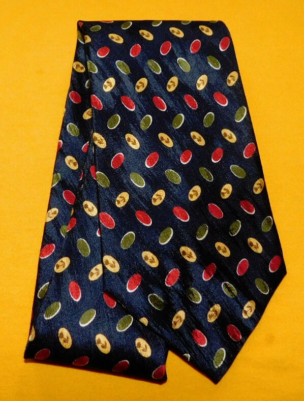 CORBATA CON MOTIVO DE PUNTOS GIVENCHY MADE IN ITALY NEGRA/AMARILLA/ROJA/GRIS - CORBATAS DE DISEÑADOR. Foto 3 de 3