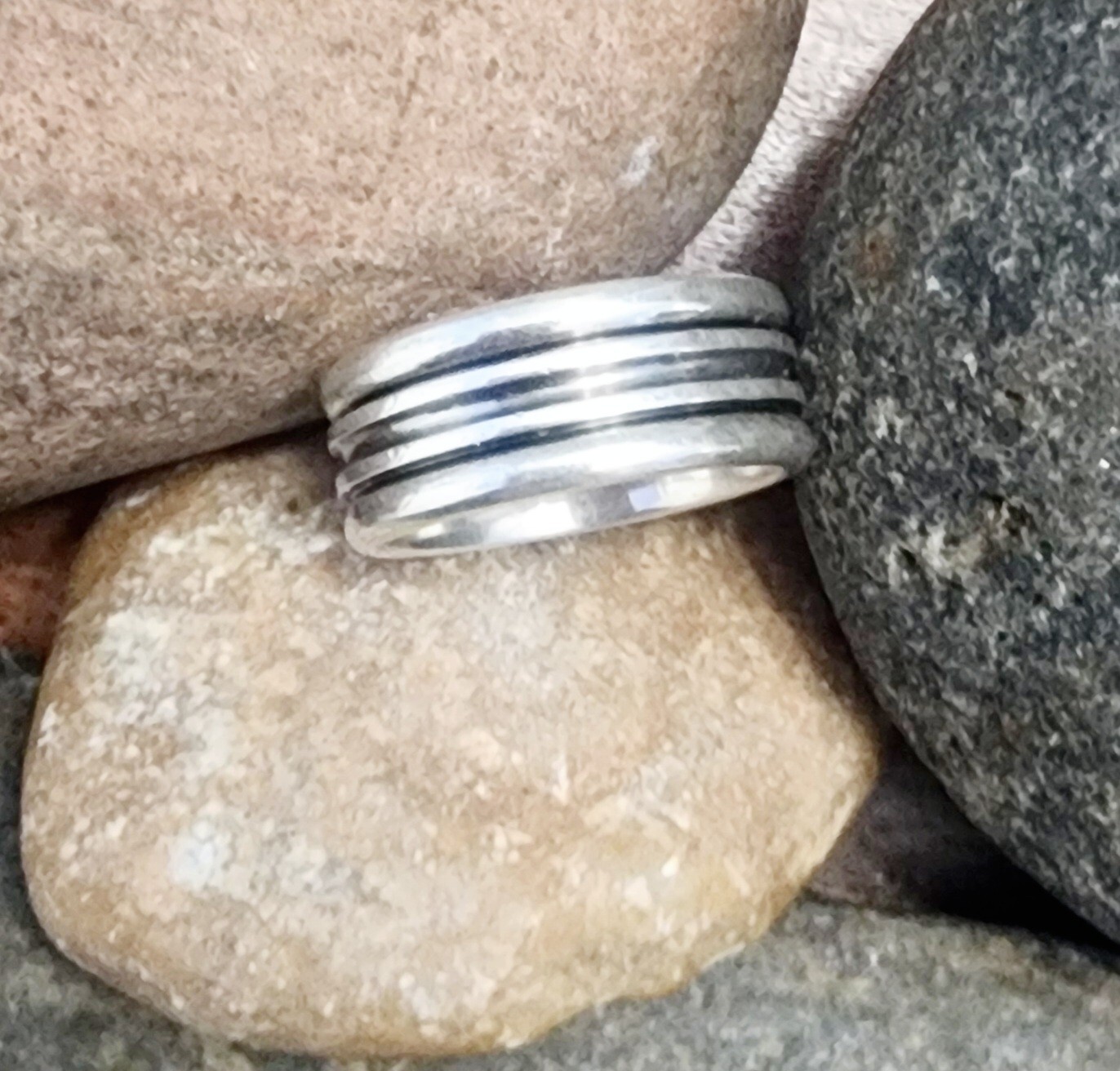 Retired James Avery Ribbed Band Ring Size 7.5 Unisex About 9.5mm Wide ...