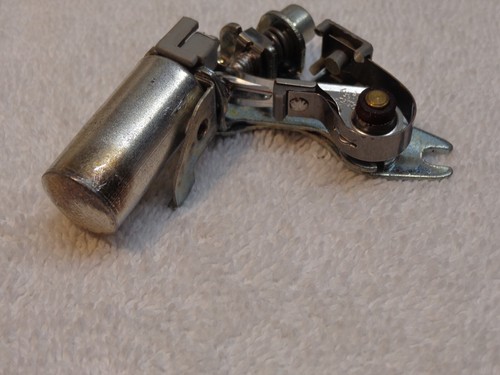 ‘NOS’ GM Ignition ‘Uni-Set’ GM #1876600 .. Points + Condenser .. Delco #D-1007 - Picture 9 of 23