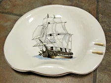 ASHTRAY ~ OLD FASHIONED SAILING SHIP, WITH SAILS FURLED ~ VINTAGE ~ VGUC