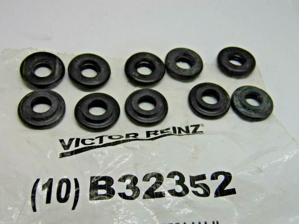 10 Engine Valve Cover Grommet Set Victor B32352 - Image 3 of 4