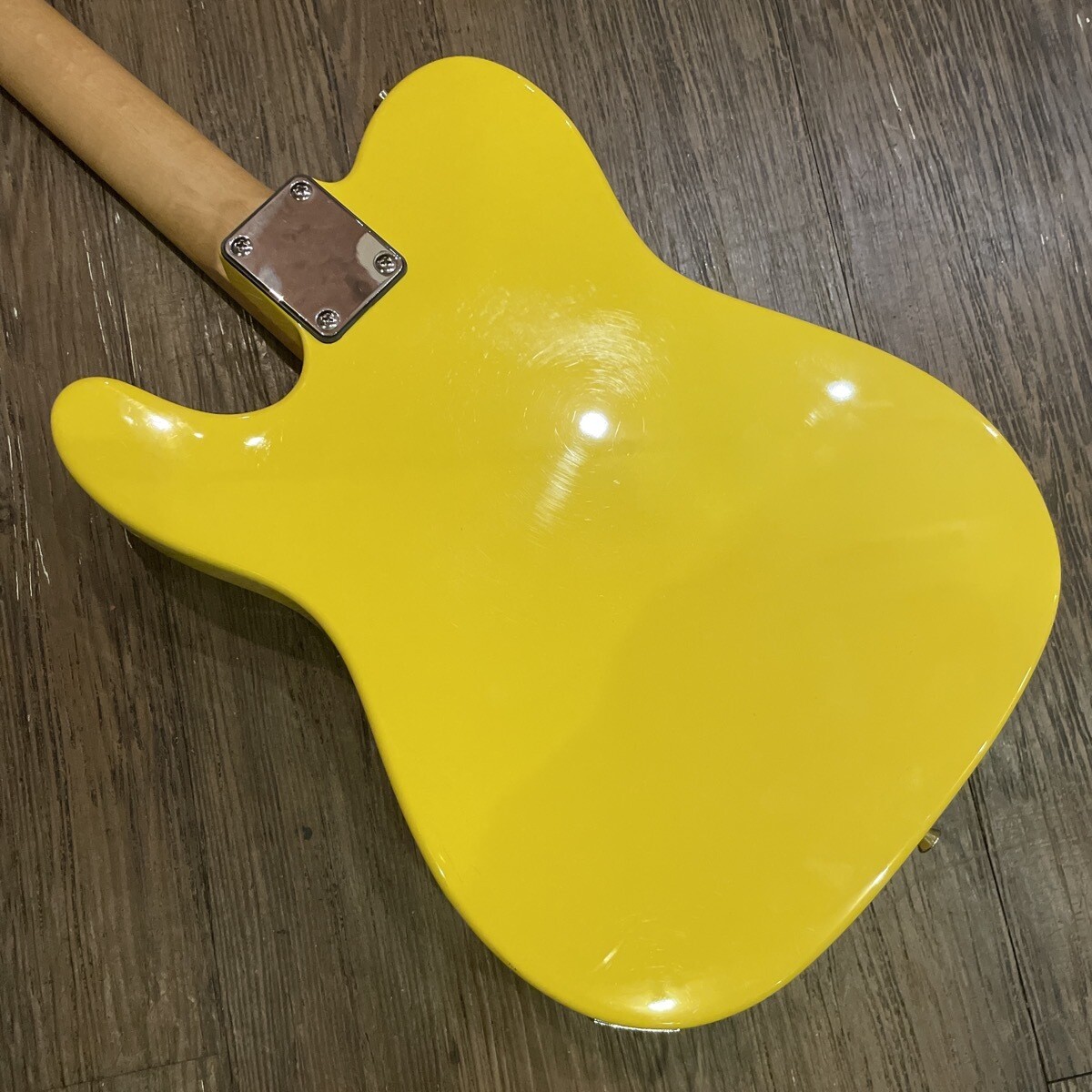 Electric Guitar Juno Sound Innovator 80% Frets Pastel Yellow Color 