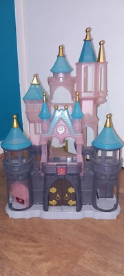 Eurodisney Disney Parks Aschenputtel Schloss Spielzeug mit Lichtern & Sounds