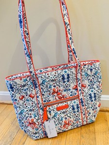 small vera tote