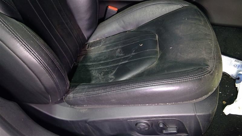2014 Maserati Ghibli right PASSENGER SEAT Black 105967
