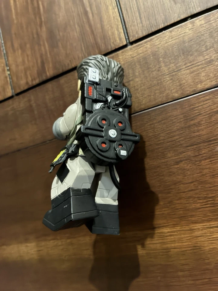 Figura Vinilo Cazafantasmas 4" Slimed Ray Vinimates Foto 4 de 4