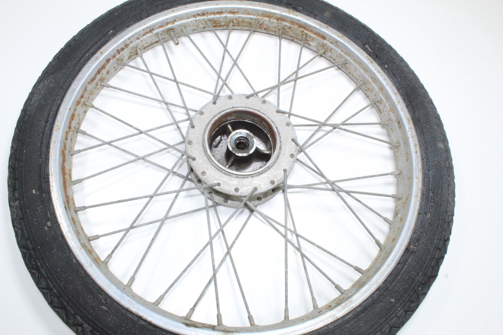 1979 79 Motobecane Mobylette 50v Type 50 Front Wheel Axle Brake H4
