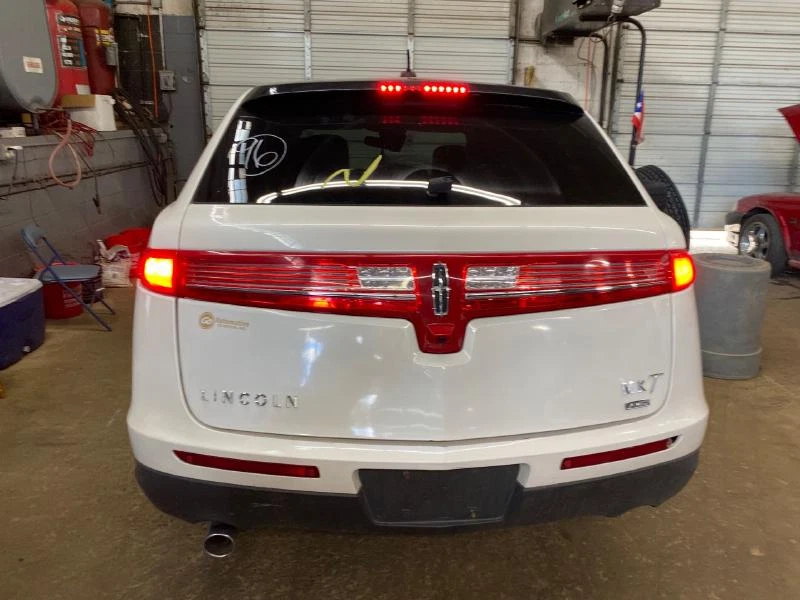 Lincoln MKT 2010-2012 consola techo superior con techo corredizo OEM Foto 4 de 4