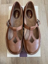 Clarks Artisan Tan leather Tustin Talent T-Bar Mary Jane Dolly shoe  UK 6 (39.5)