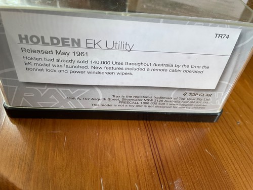 TRAX - 1/43 - TR74 - HOLDEN EK UTILITY - Picture 2 of 2