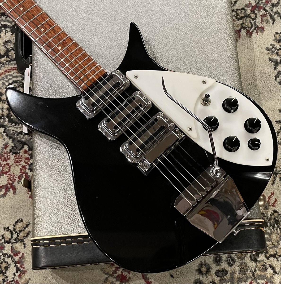 Rickenbacker 325 V63 1995 Jetglo o8007 | eBay