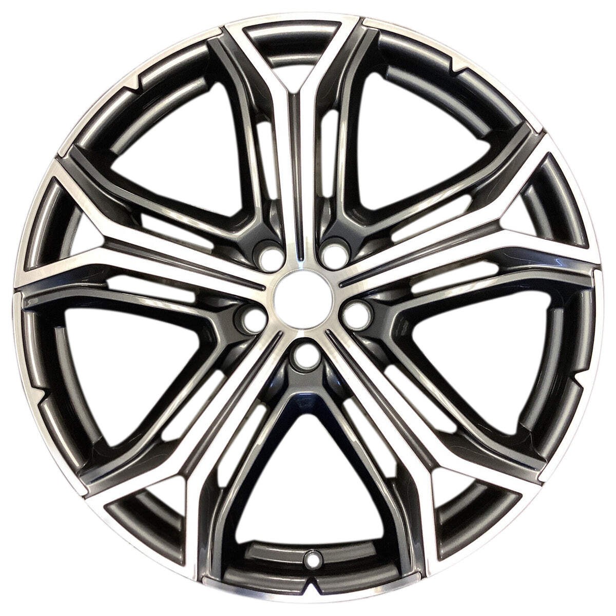 Maserati Levante 2023 21" Rear OEM Wheel Rim 670138126