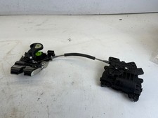 Hyundai Genesis Sedan Trunk Latch DH G80 15-16 OEM