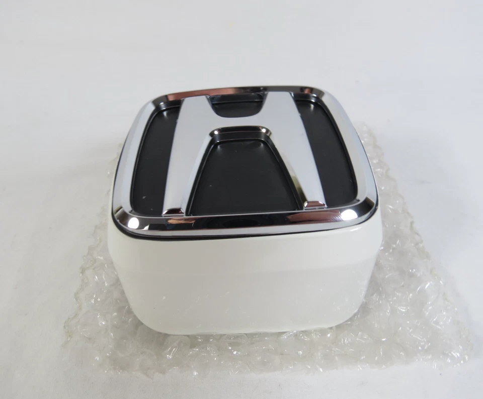 Honda Accord 1998-2000 sedán emblema delantero rejilla tafetán blanco insignia original OEM Foto 3 de 4