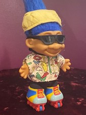 VINTAGE - RUSS TROLL - ROLLER SKATER - COMPLETE OUTFIT & GLASSES - BLUE HAIR