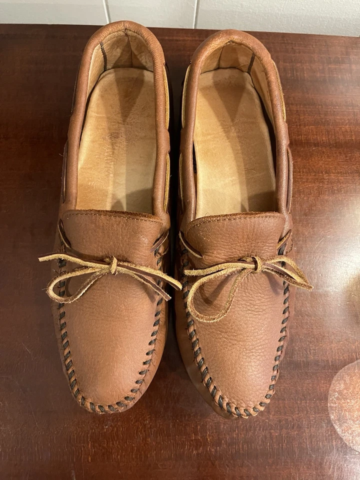 Minnetonka Mocasín Para Hombres 12 Zapatos de Cuero Marrón Piel de Alce Mocasines de Conducción Preppy Foto 2 de 4