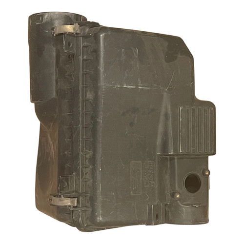 OEM Toyota Air Intake Box 67722 Air Cleaner Housing Assembly Filter Box