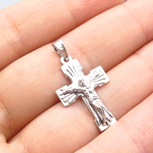 925 Sterling Silver Italy Crucifix 