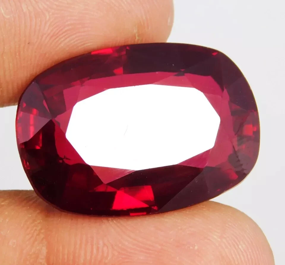 Pigeon Blood Natural BURMA Red Ruby Unheated Certified 88.90 Ct Loose Gemstone - Image 4 of 4