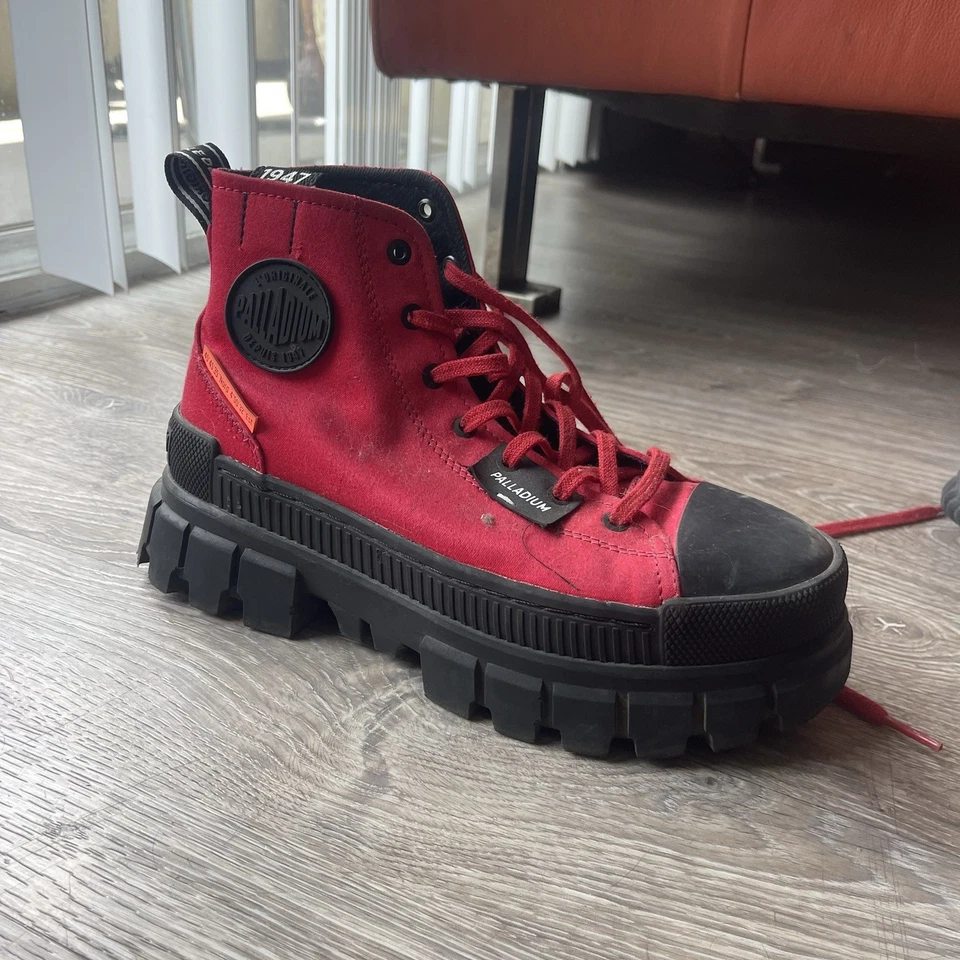 Paládio vermelho e preto tamanho 7 - Imagem 2 de 4