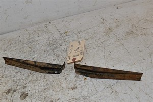 2007 Yamaha Grizzly 400 IRS Right Floor Support Bracket 5ND-F7471-01-00