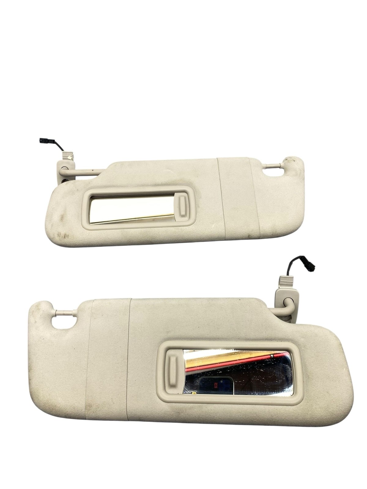 2017-2022 MASERATI LEVANTE RH FRONT RIGHT & LEFT SUNVISOR SET (2) |GRAY *STAINS*